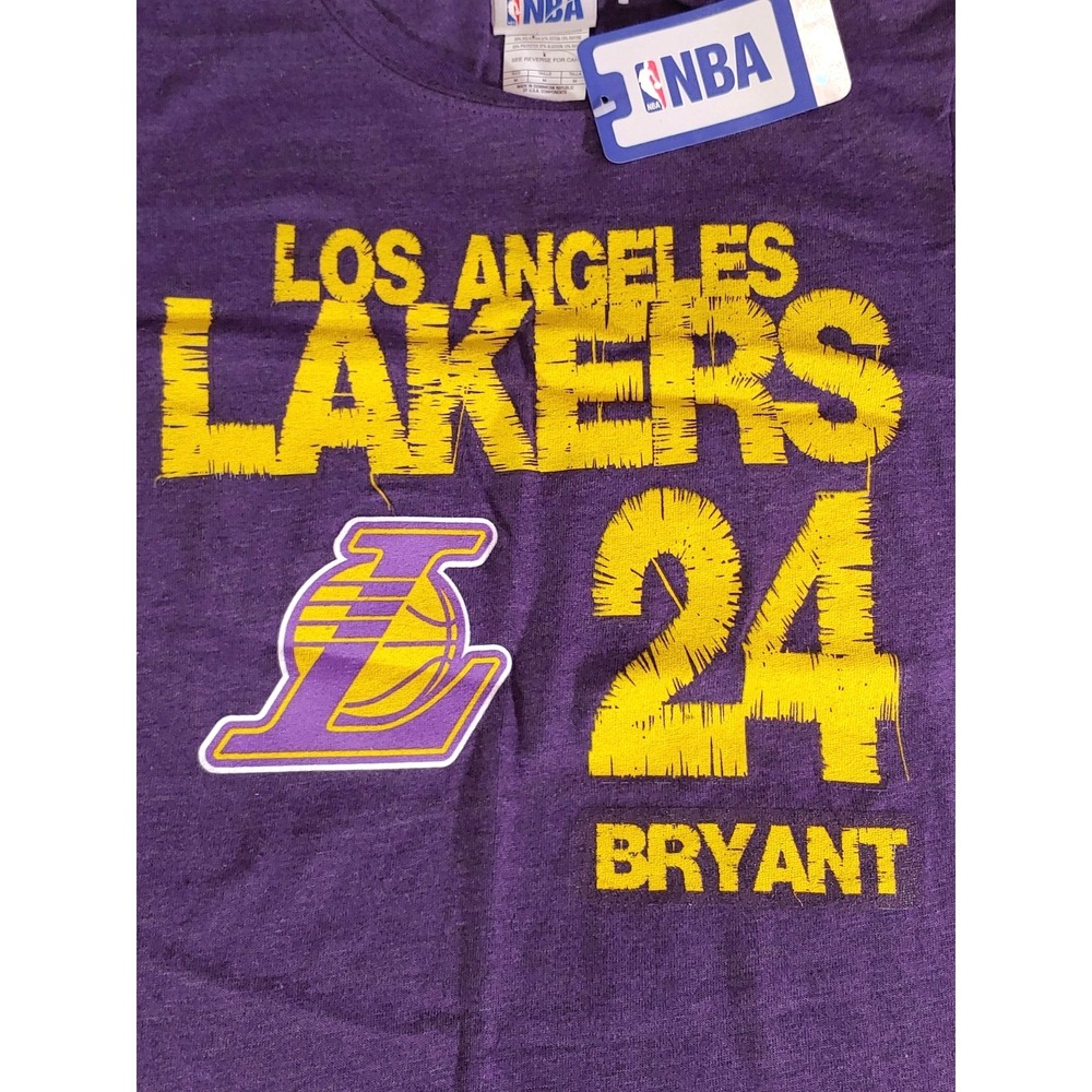 NBA Los Angeles Lakers Kobe Bryant 24 Women's Size Med Purple Graphic T- Shirt - Picture 2 of 6
